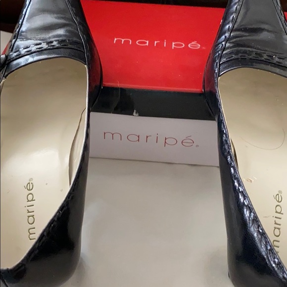 VINTAGE LEATHER MARIPE SQUARE TOE HEELS. - Picture 8 of 8